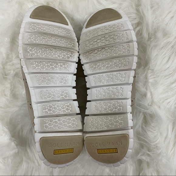 Cole Haan “Zerogrand” Wingtip Oxford Sneakers, Beige and White, Size 6.5 - Picture 7 of 8